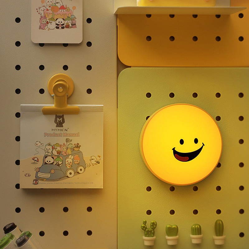 Fun Emoji LED Night Light - Tap Control, 7 Changing Options, 3 Brightness Levels & Magnetic Mount(Smiling emoticon)